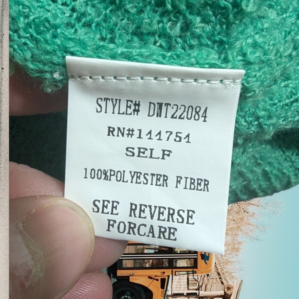 NWT Davi And Dani Green Women's Short Sleeve Sweater Size Small - Picture 6 of 7